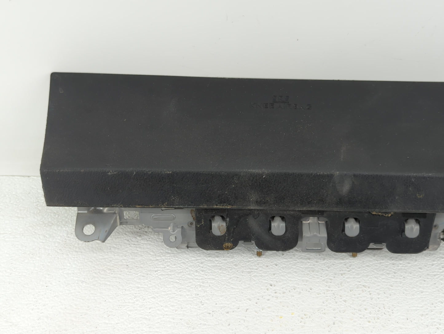 2013 Lexus Es350 Air Bag Driver Left Knee Oem - Oemusedautoparts1.com