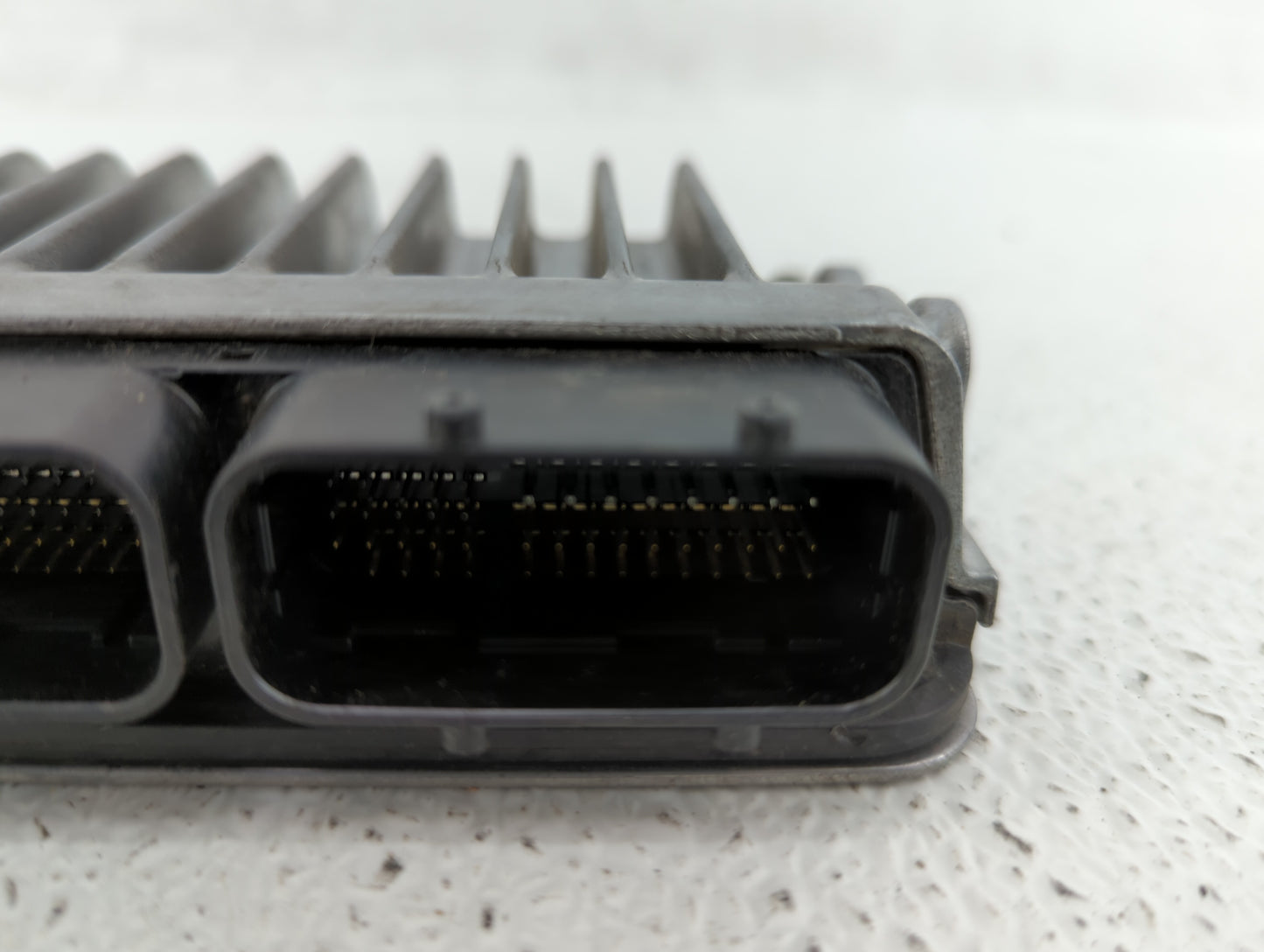 2013-2014 Lexus Es350 PCM Engine Control Computer ECU ECM PCU OEM P/N:89661-33M70 89661-33M71 Fits Fits 2013 2014 OEM Used A