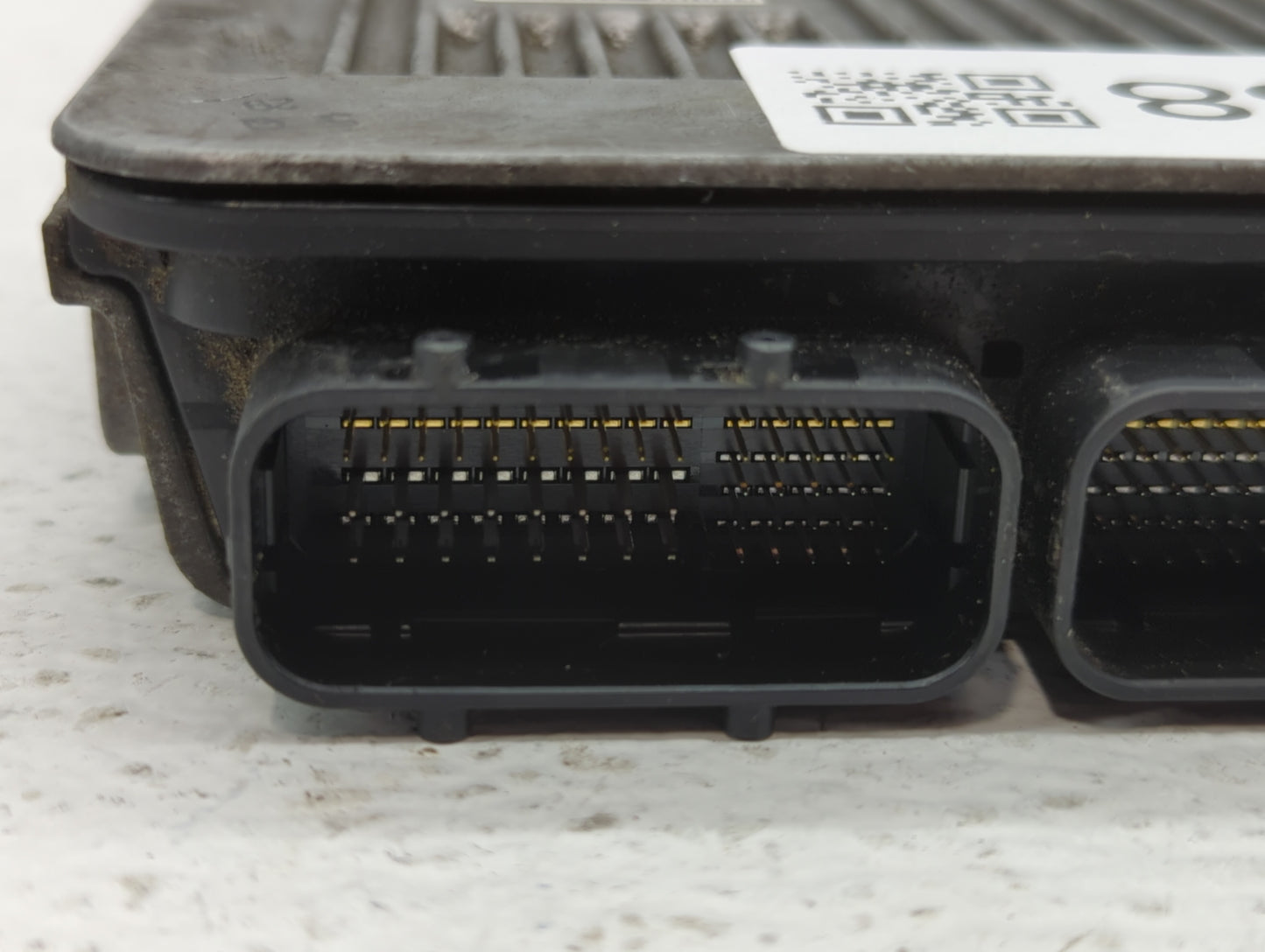 2013-2014 Lexus Es350 PCM Engine Control Computer ECU ECM PCU OEM P/N:89661-33M70 89661-33M71 Fits Fits 2013 2014 OEM Used A