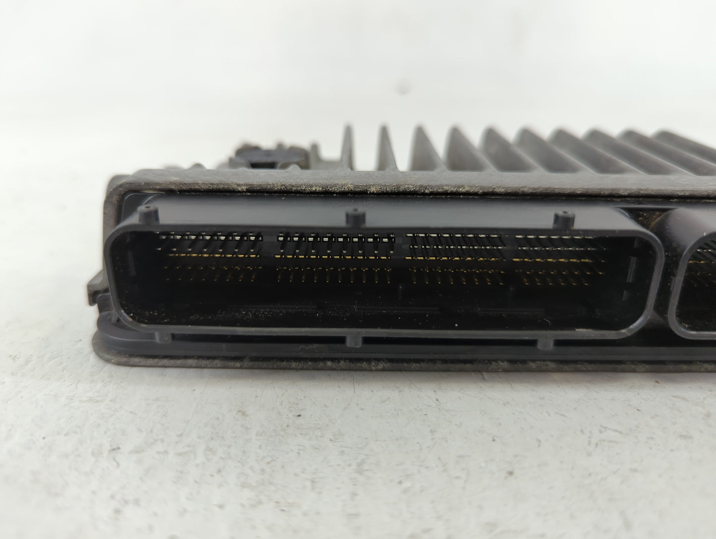 2013-2014 Lexus Es350 PCM Engine Control Computer ECU ECM PCU OEM P/N:27500-7350 89661-33M71 Fits Fits 2013 2014 OEM Used Au