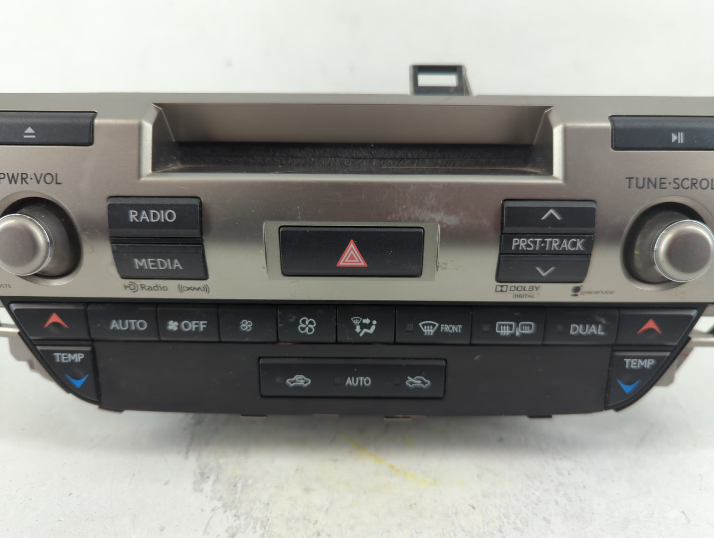2013 Lexus Es350 Radio AM FM Cd Player Receiver Replacement P/N:86130-33012 Fits OEM Used Auto Parts - Oemusedautoparts1.com