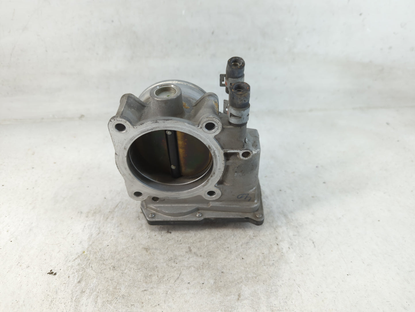 2007-2018 Lexus Es350 Throttle Body P/N:22030-0P050 Fits OEM Used Auto Parts - Oemusedautoparts1.com