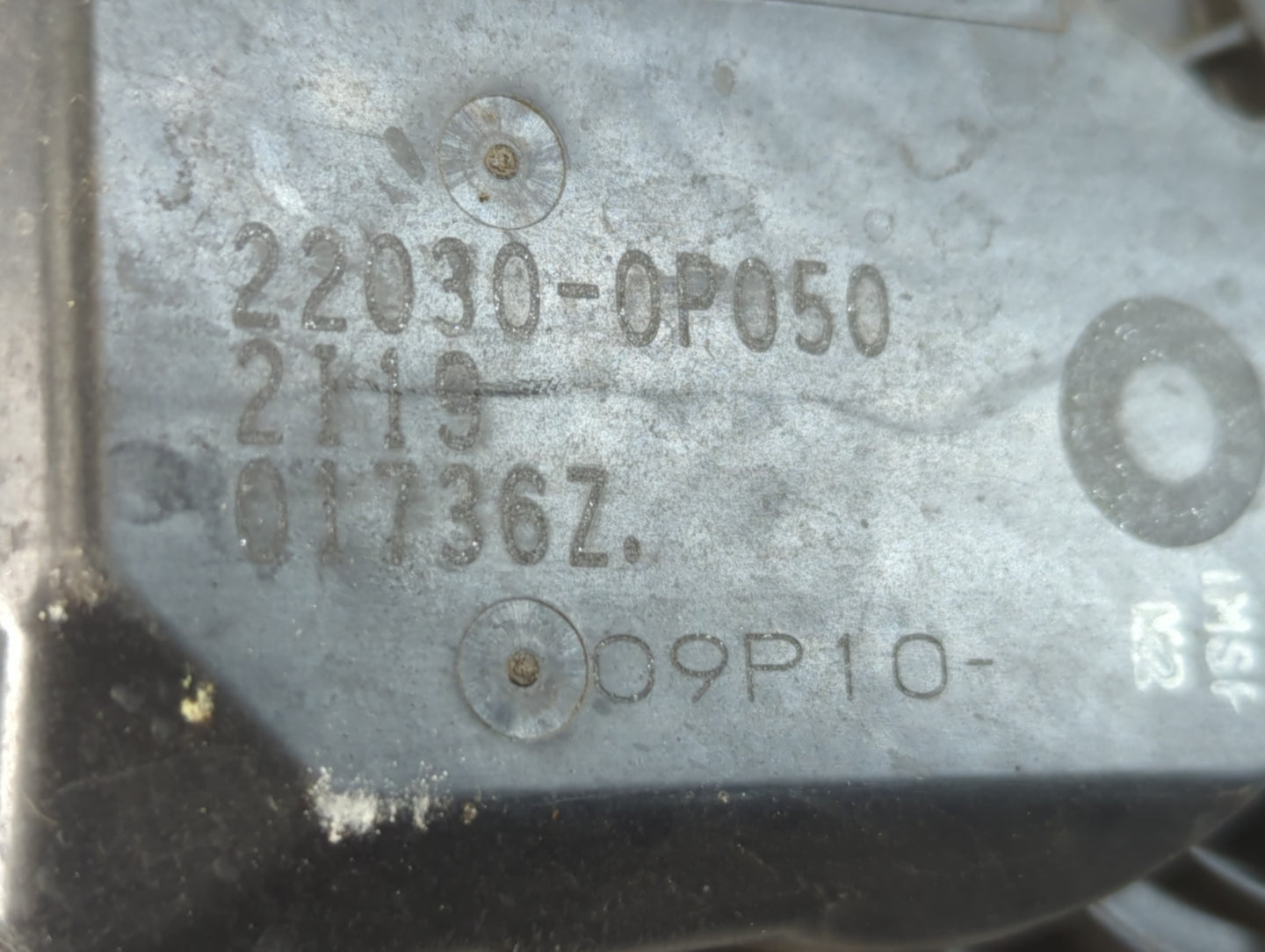 2007-2018 Lexus Es350 Throttle Body P/N:22030-0P050 Fits OEM Used Auto Parts - Oemusedautoparts1.com