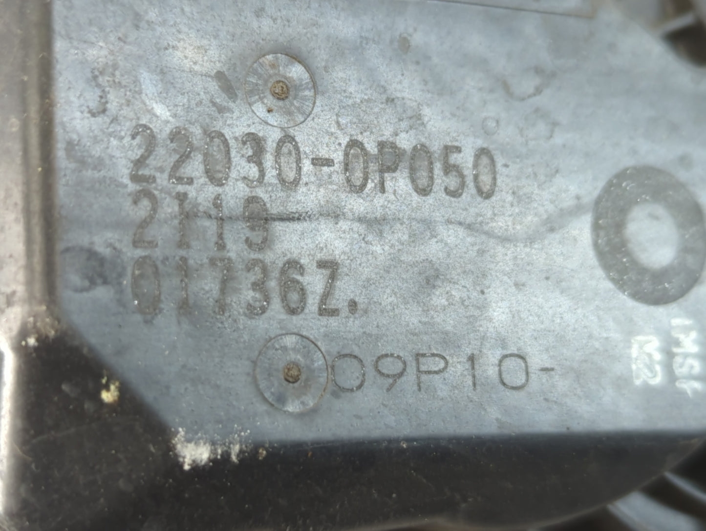 2007-2018 Lexus Es350 Throttle Body P/N:22030-0P050 Fits OEM Used Auto Parts - Oemusedautoparts1.com