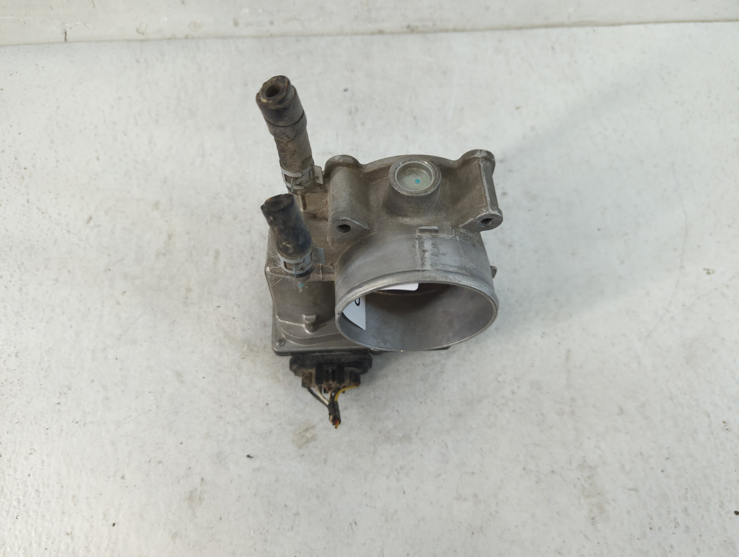2007-2018 Lexus Es350 Throttle Body P/N:22030-0P050 Fits OEM Used Auto Parts - Oemusedautoparts1.com