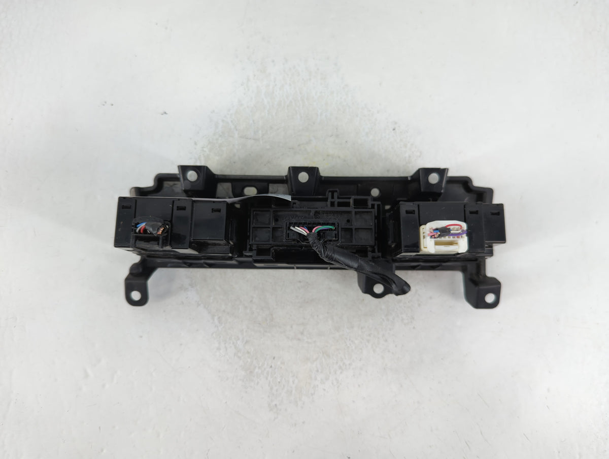 2013-2014 Lexus Es350 Am Fm Cd Player Radio Receiver - Oemusedautoparts1.com