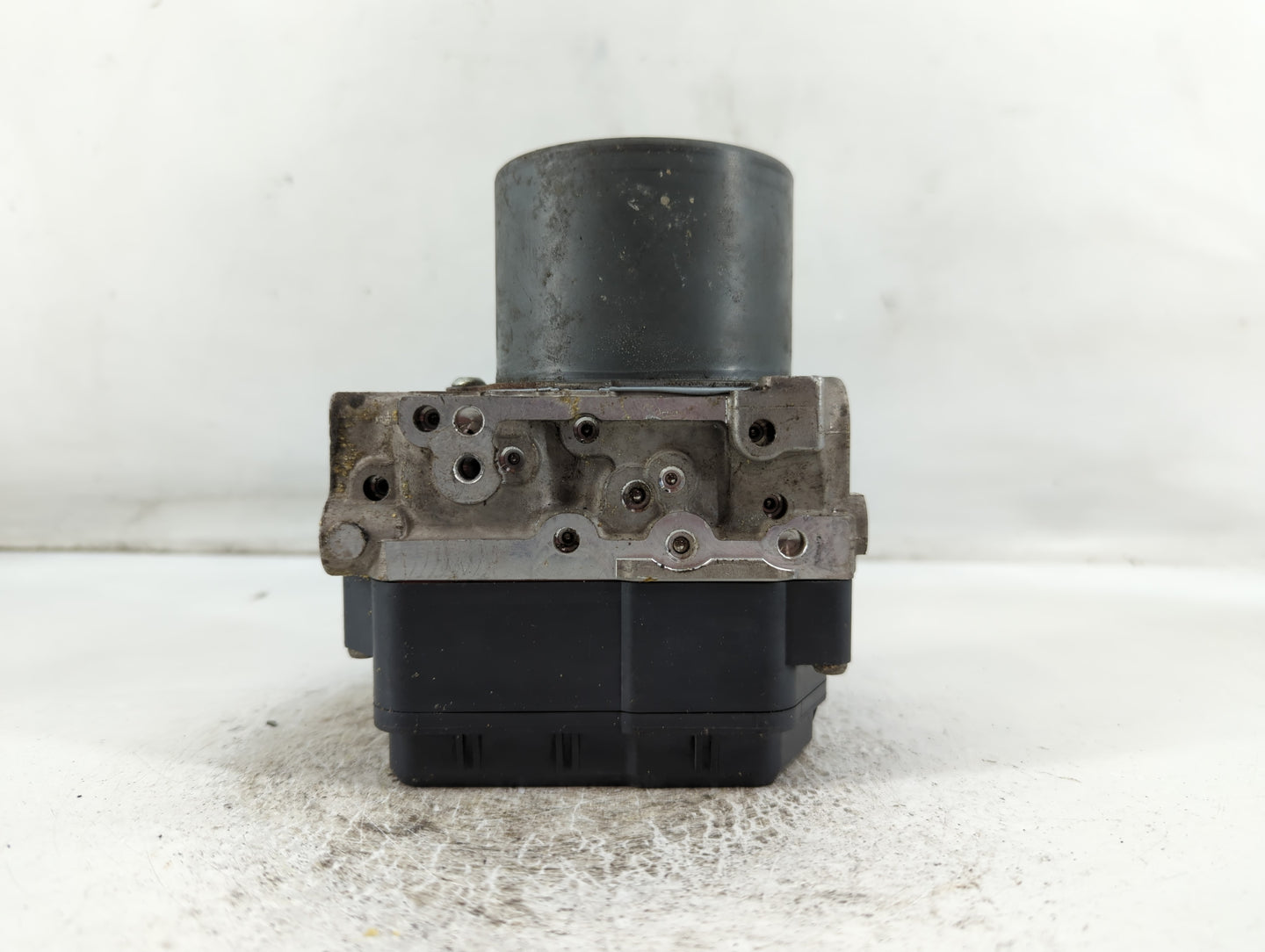 2013 Lexus Gs350 ABS Pump Control Module Replacement P/N:89541-30510 133800-1650, 44540-30440 Fits OEM Used Auto Parts - Oem