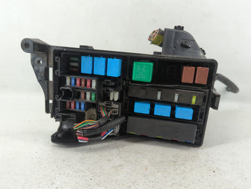 2006-2015 Lexus Is350 Fusebox Fuse Box Panel Relay Module P/N:82662-53230 Fits OEM Used Auto Parts