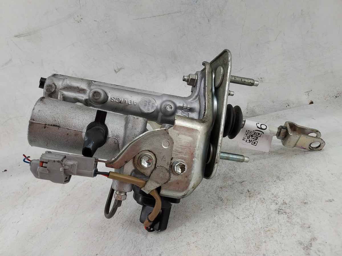2013-2017 Lexus Ls460 Power Brake Booster Oem - Oemusedautoparts1.com
