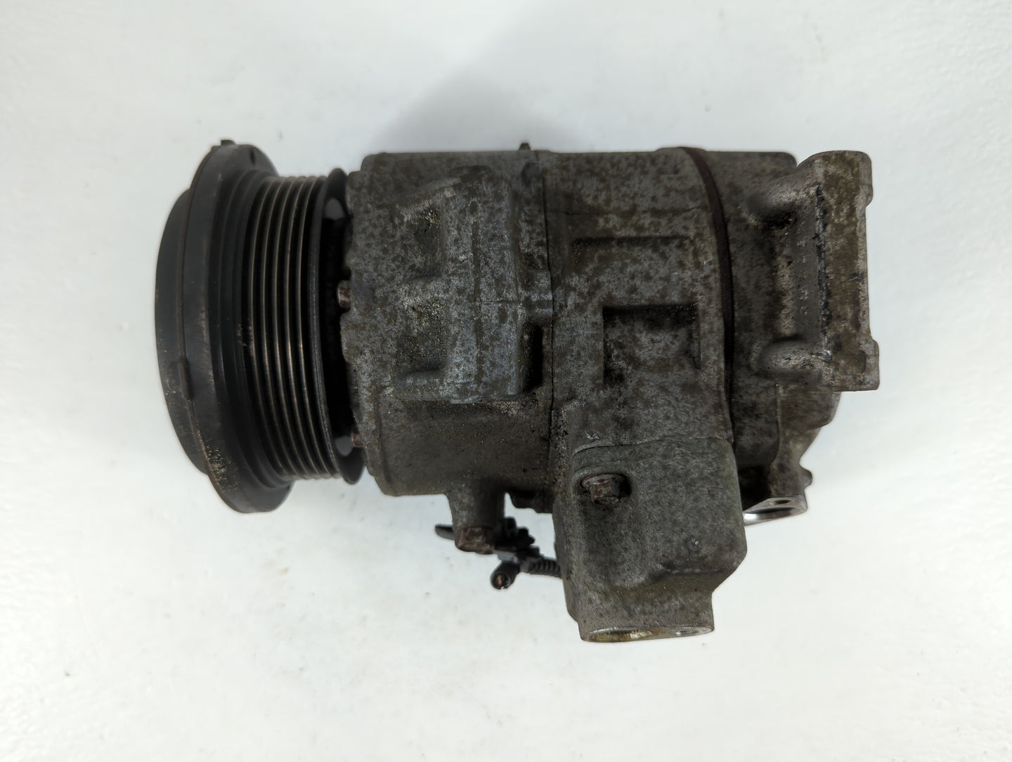 2013 Lexus Ls460 Alternator Replacement Generator Charging Assembly Engine OEM P/N:447260-1107 Fits OEM Used Auto Parts - Oe