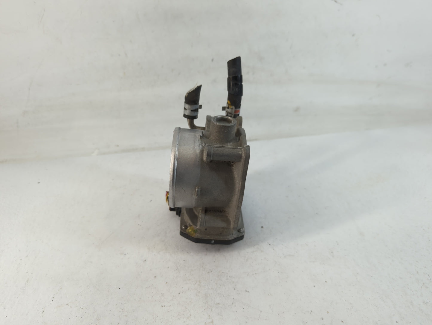 2007-2015 Lexus Rx350 Throttle Body P/N:22030-0P050 Fits OEM Used Auto Parts - Oemusedautoparts1.com