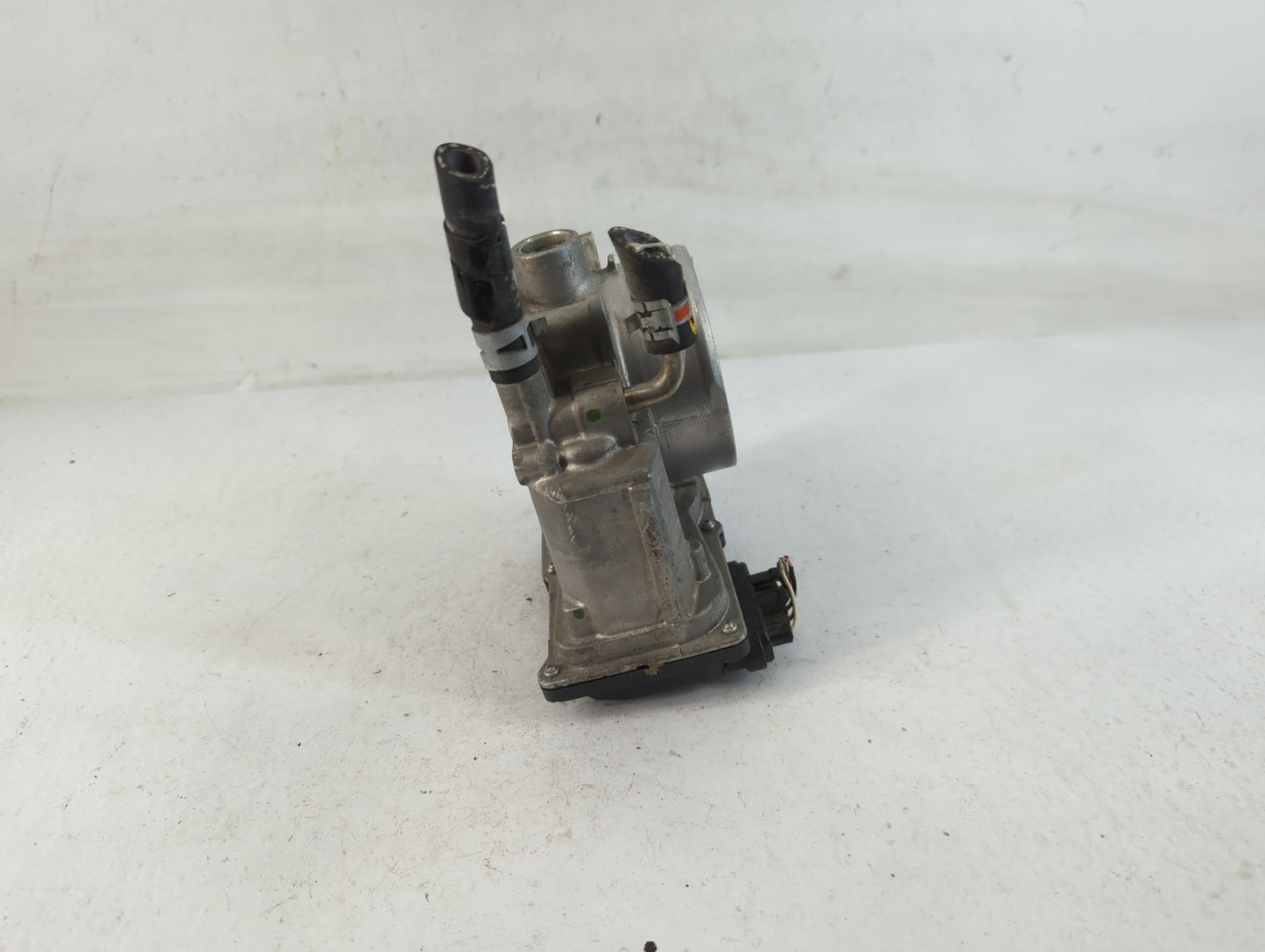 2007-2015 Lexus Rx350 Throttle Body P/N:22030-0P050 Fits OEM Used Auto Parts - Oemusedautoparts1.com