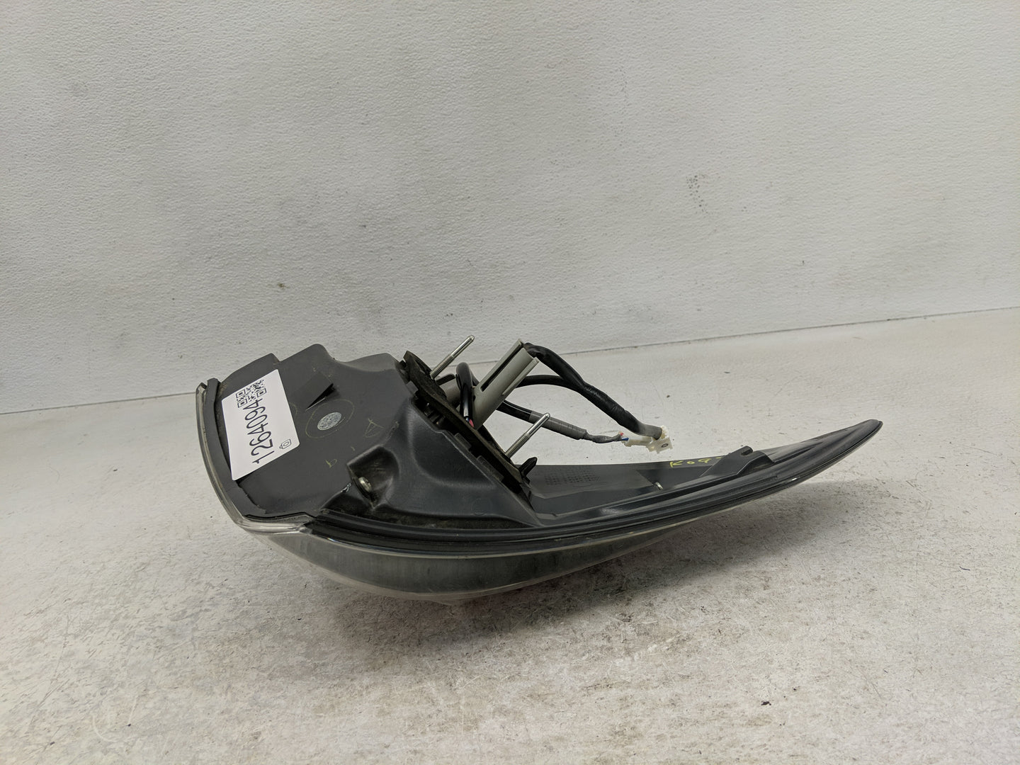 2013-2015 Lexus Rx450 Tail Light Assembly Passenger Right OEM Fits Fits 2013 2014 2015 OEM Used Auto Parts - Oemusedautopart