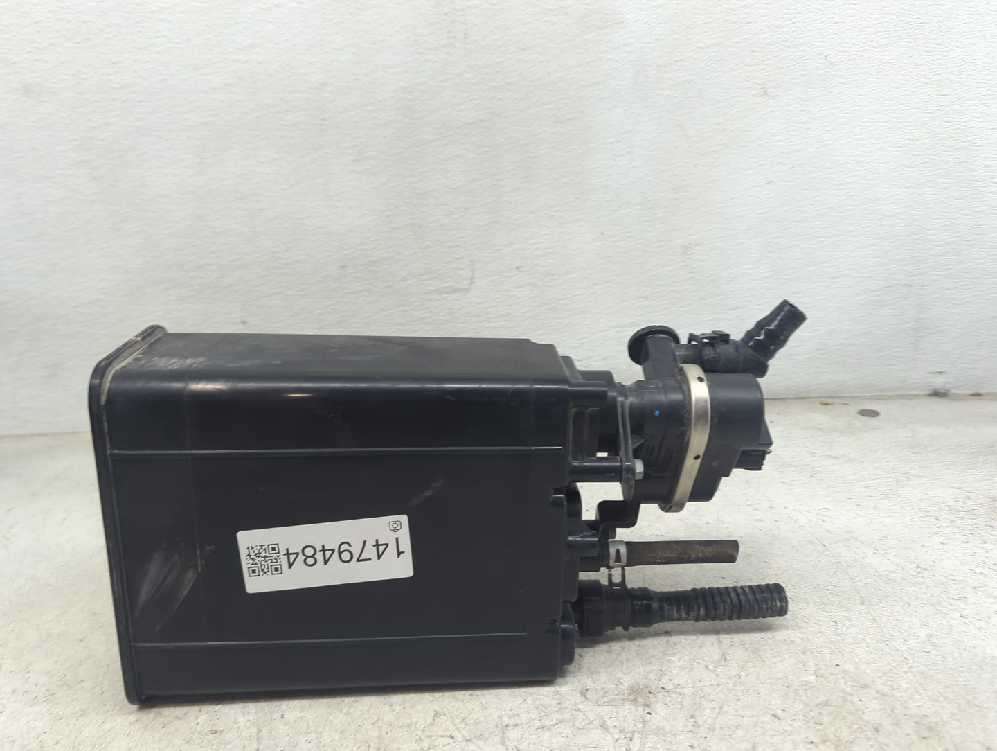 2013 Lexus Rx450 Fuel Vapor Charcoal Canister - Oemusedautoparts1.com