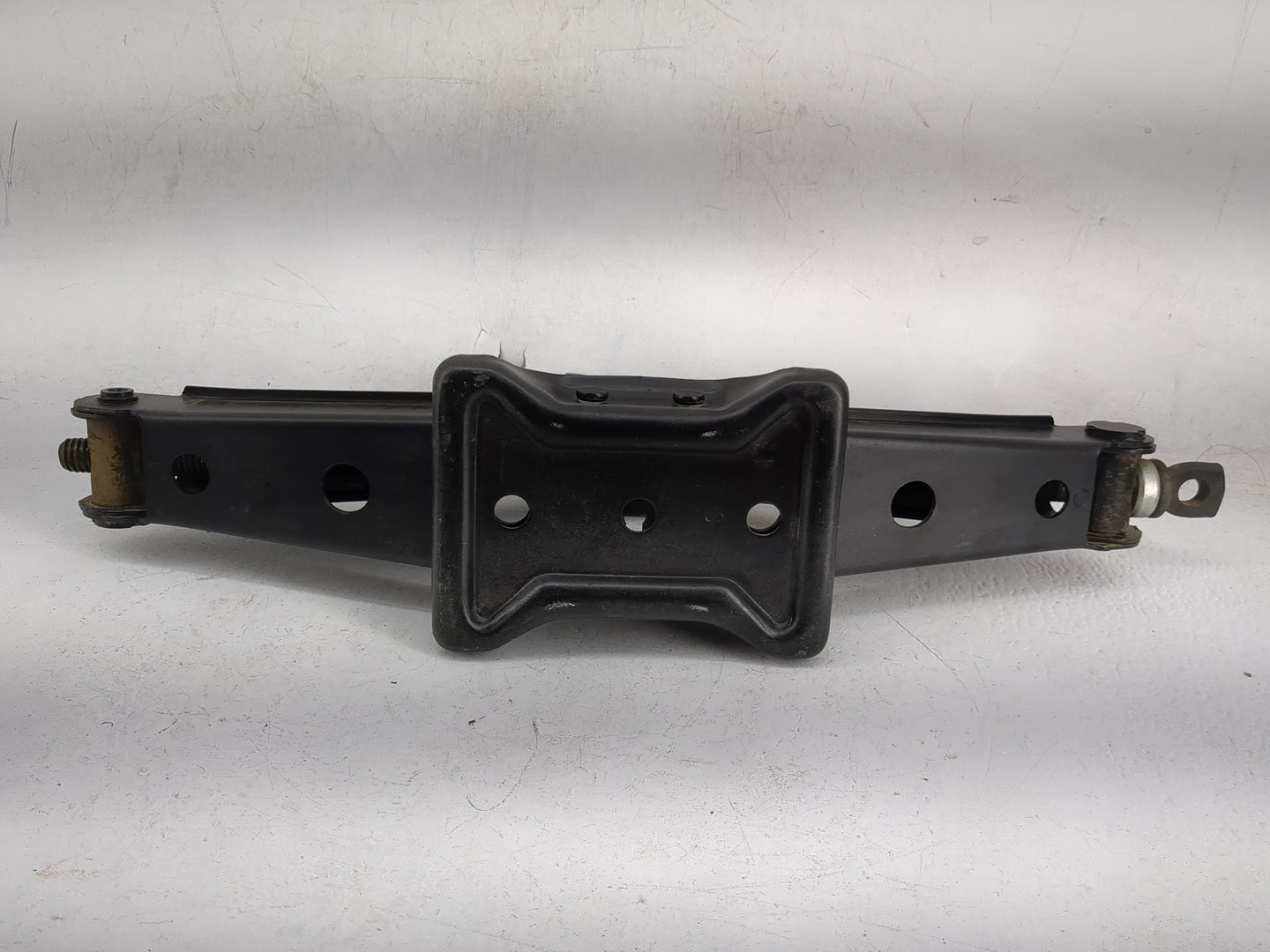 2013 Lexus Rx450 Spare Scissor Car Jack Black - Oemusedautoparts1.com