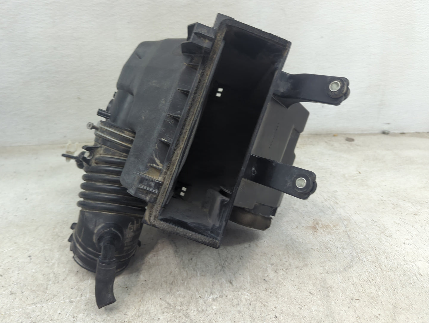 Lexus Rx450 Air Cleaner Intake-duct Hose Tube - Oemusedautoparts1.com