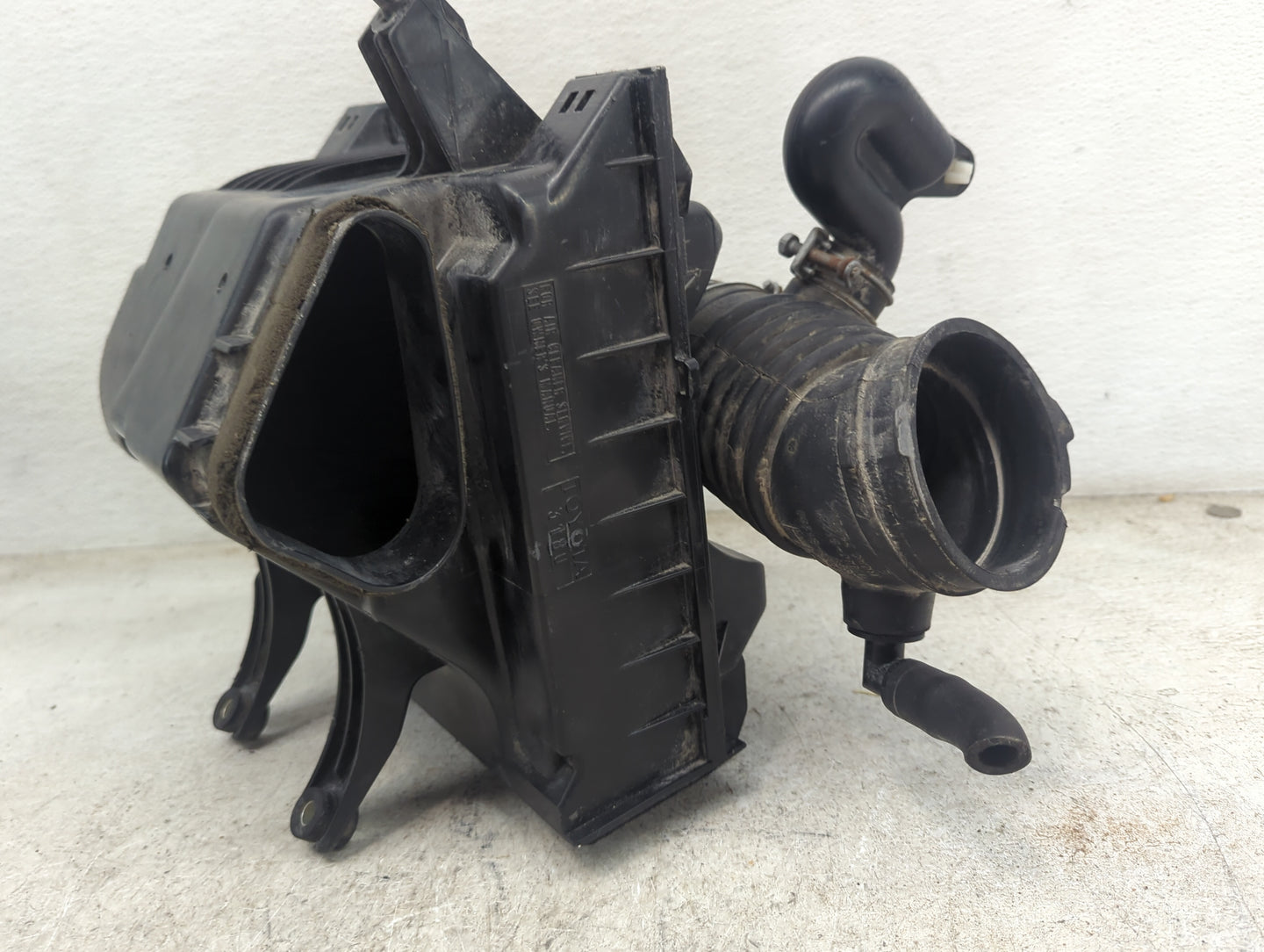 Lexus Rx450 Air Cleaner Intake-duct Hose Tube - Oemusedautoparts1.com