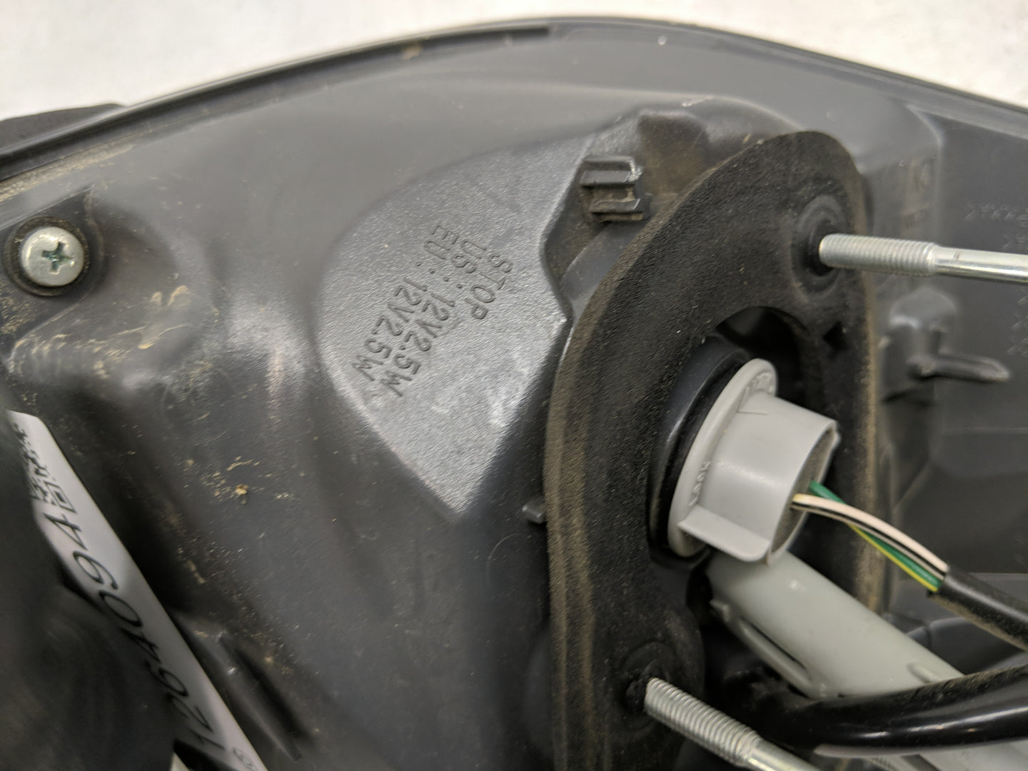 2013-2015 Lexus Rx450h Tail Light Assembly Passenger Right OEM Fits Fits 2013 2014 2015 OEM Used Auto Parts - Oemusedautopar