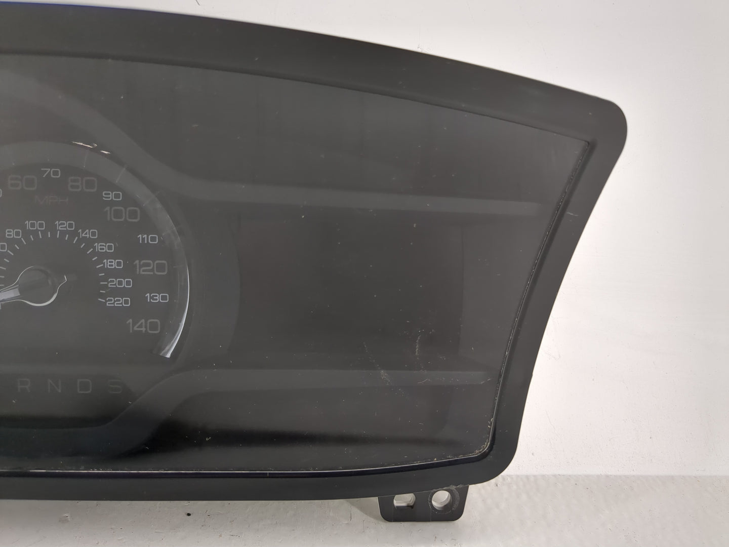 2013 Lincoln Mks Instrument Cluster Speedometer Gauges Fits OEM Used Auto Parts - Oemusedautoparts1.com