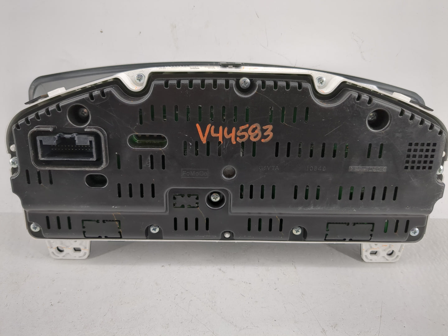 2013 Lincoln Mks Instrument Cluster Speedometer Gauges Fits OEM Used Auto Parts - Oemusedautoparts1.com