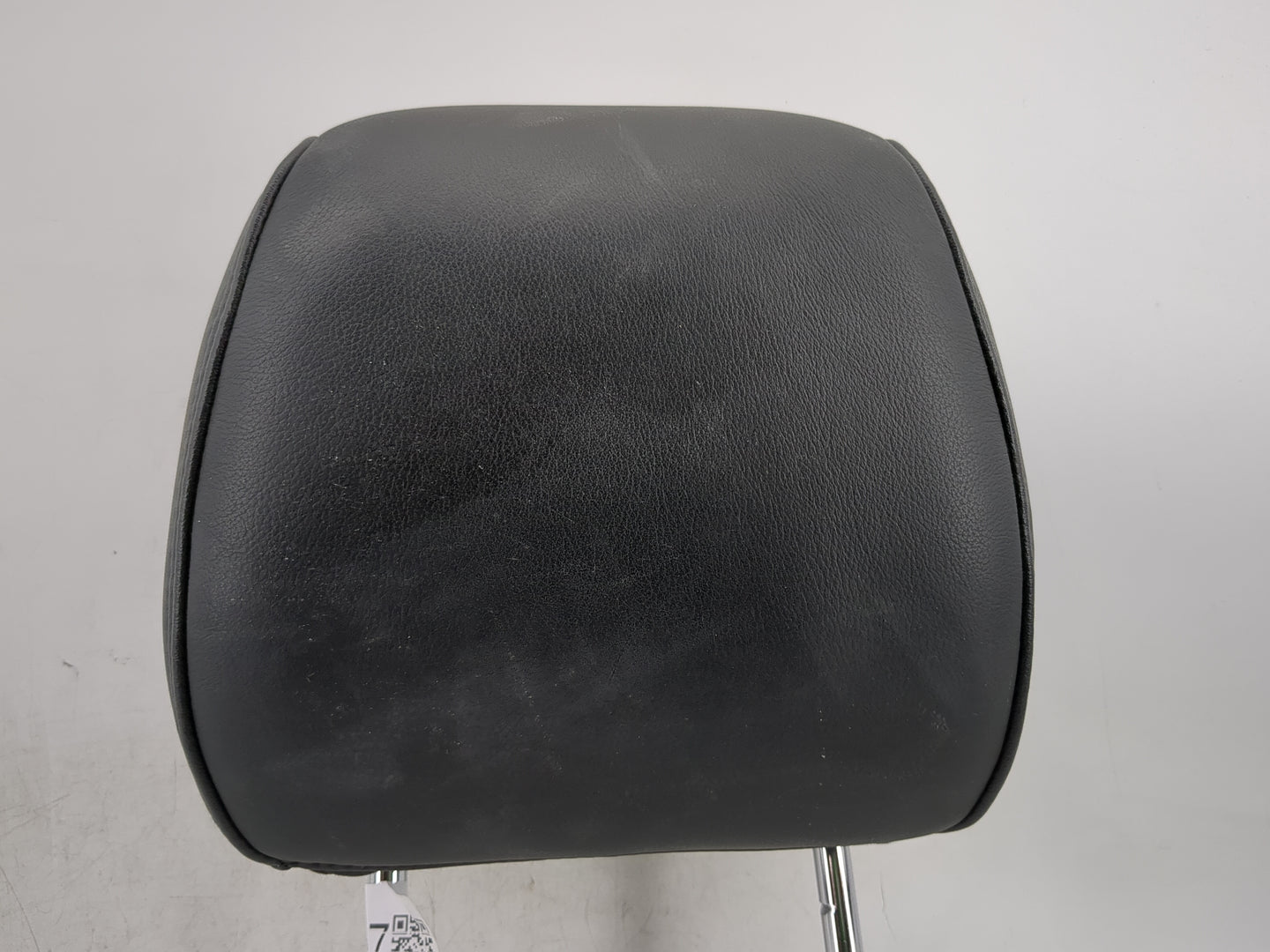 2013-2016 Lincoln Mks Headrest Head Rest Rear Seat Fits Fits 2013 2014 2015 2016 OEM Used Auto Parts - Oemusedautoparts1.com