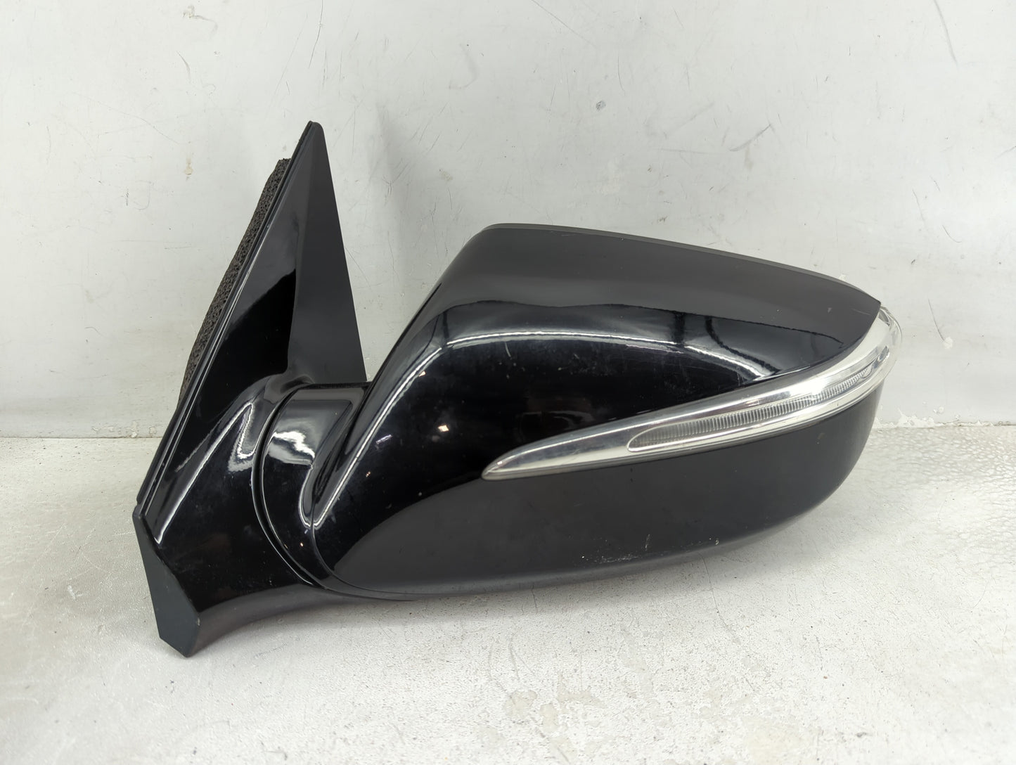 2012-2016 Lincoln Mks Driver Side View Mirror - Left Door Mirror OEM Used - Oemusedautoparts1.com