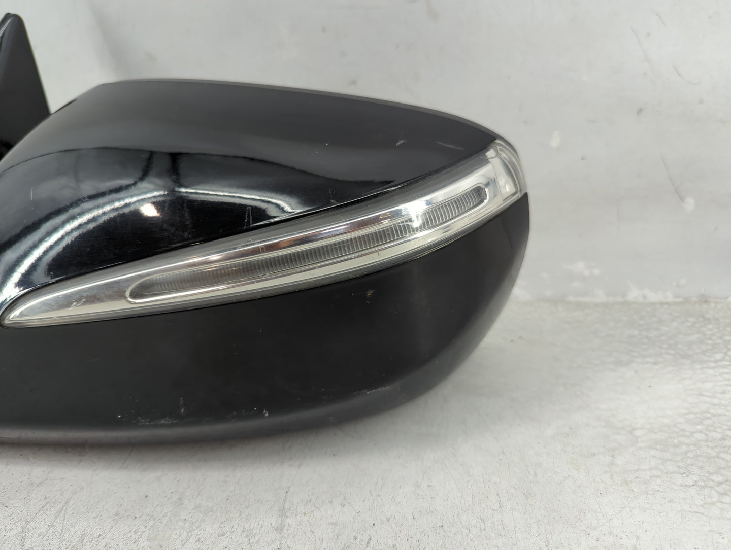2012-2016 Lincoln Mks Driver Side View Mirror - Left Door Mirror OEM Used - Oemusedautoparts1.com