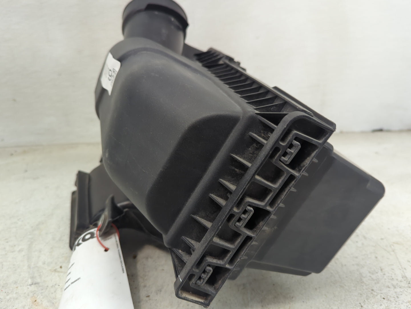2013-2016 Lincoln Mks Air Cleaner Intake-duct Hose Tube - Oemusedautoparts1.com