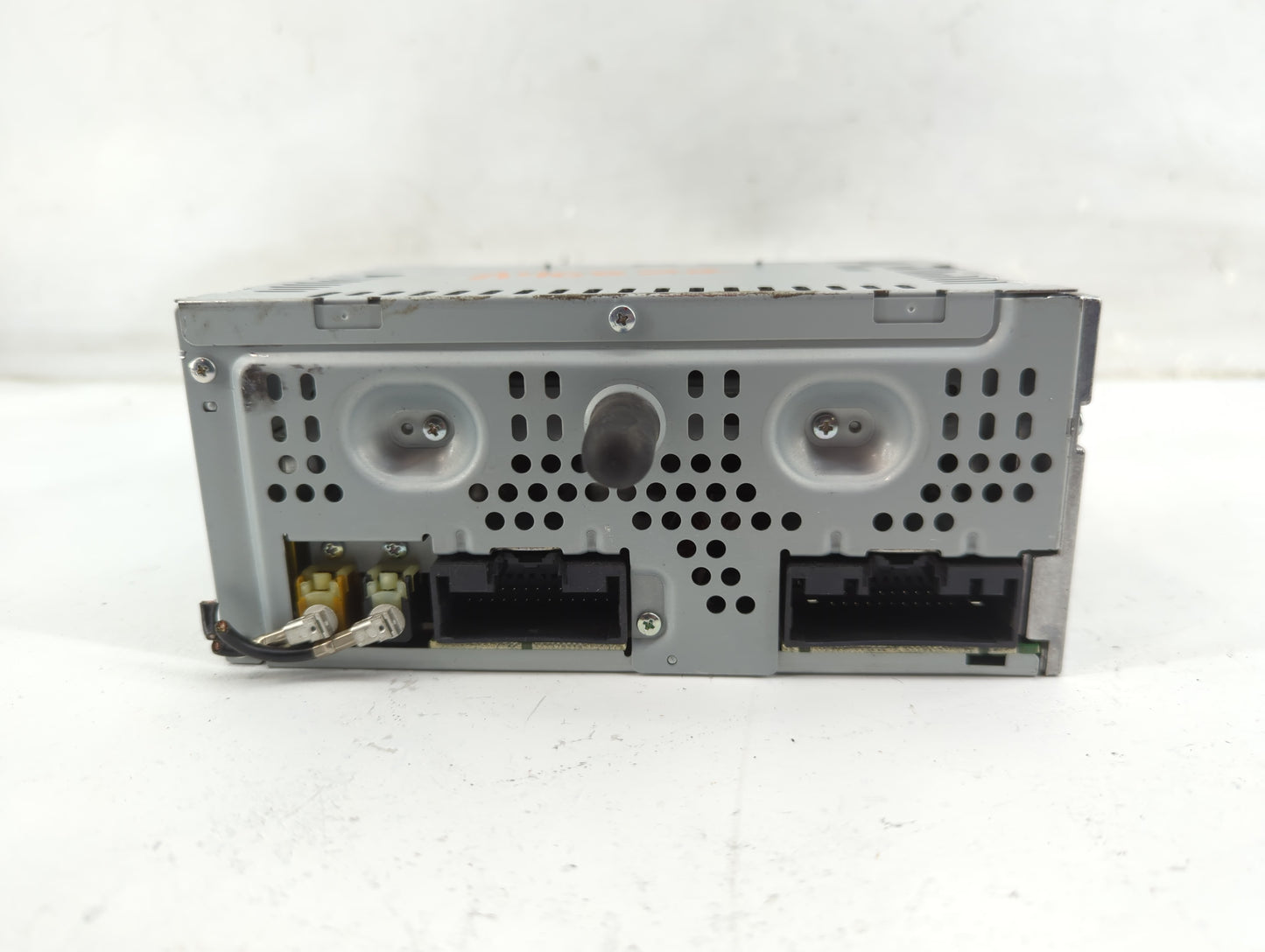 2013 Lincoln Mks Radio AM FM Cd Player Receiver Replacement P/N:DA5T-19C107-CE Fits OEM Used Auto Parts - Oemusedautoparts1.
