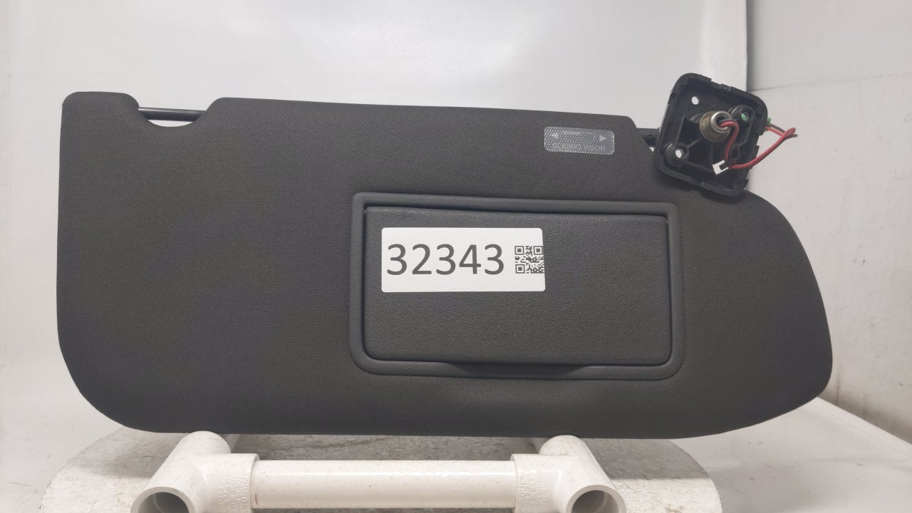 2010-2016 Lincoln Mks Sun Visor Shade Replacement Passenger Right Mirror Fits OEM Used Auto Parts - Oemusedautoparts1.com