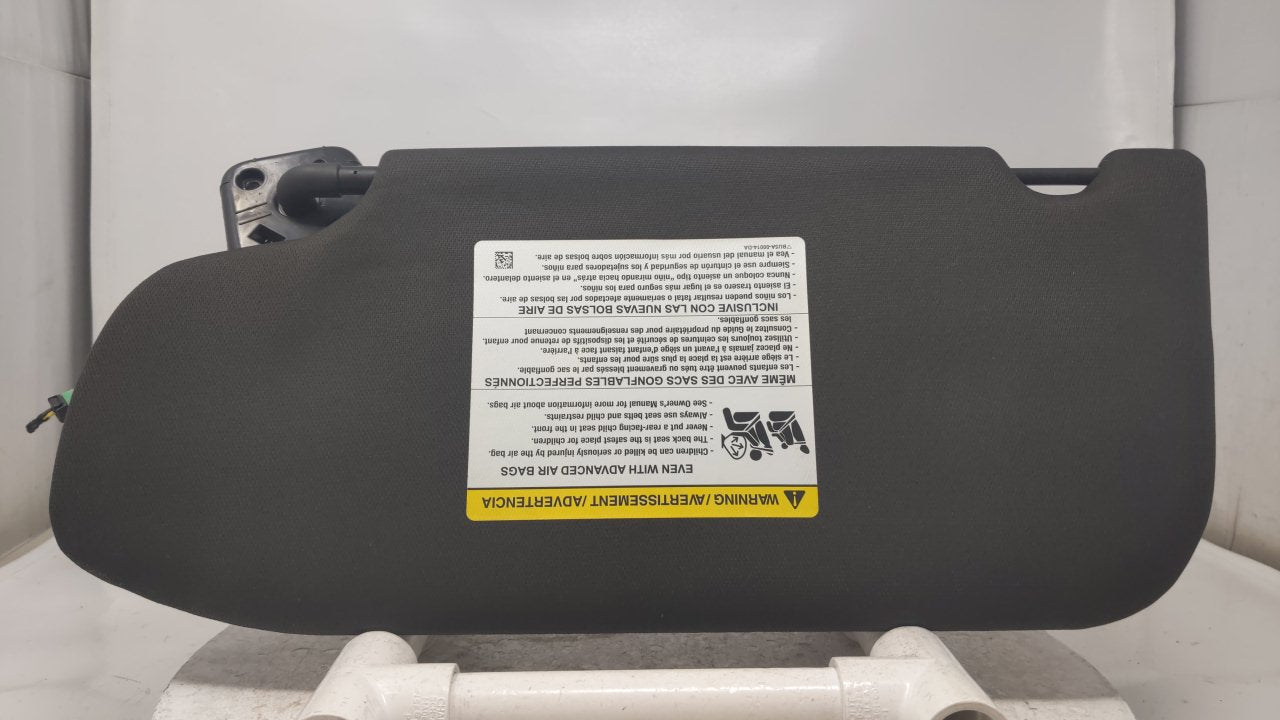 2010-2016 Lincoln Mks Sun Visor Shade Replacement Passenger Right Mirror Fits OEM Used Auto Parts - Oemusedautoparts1.com