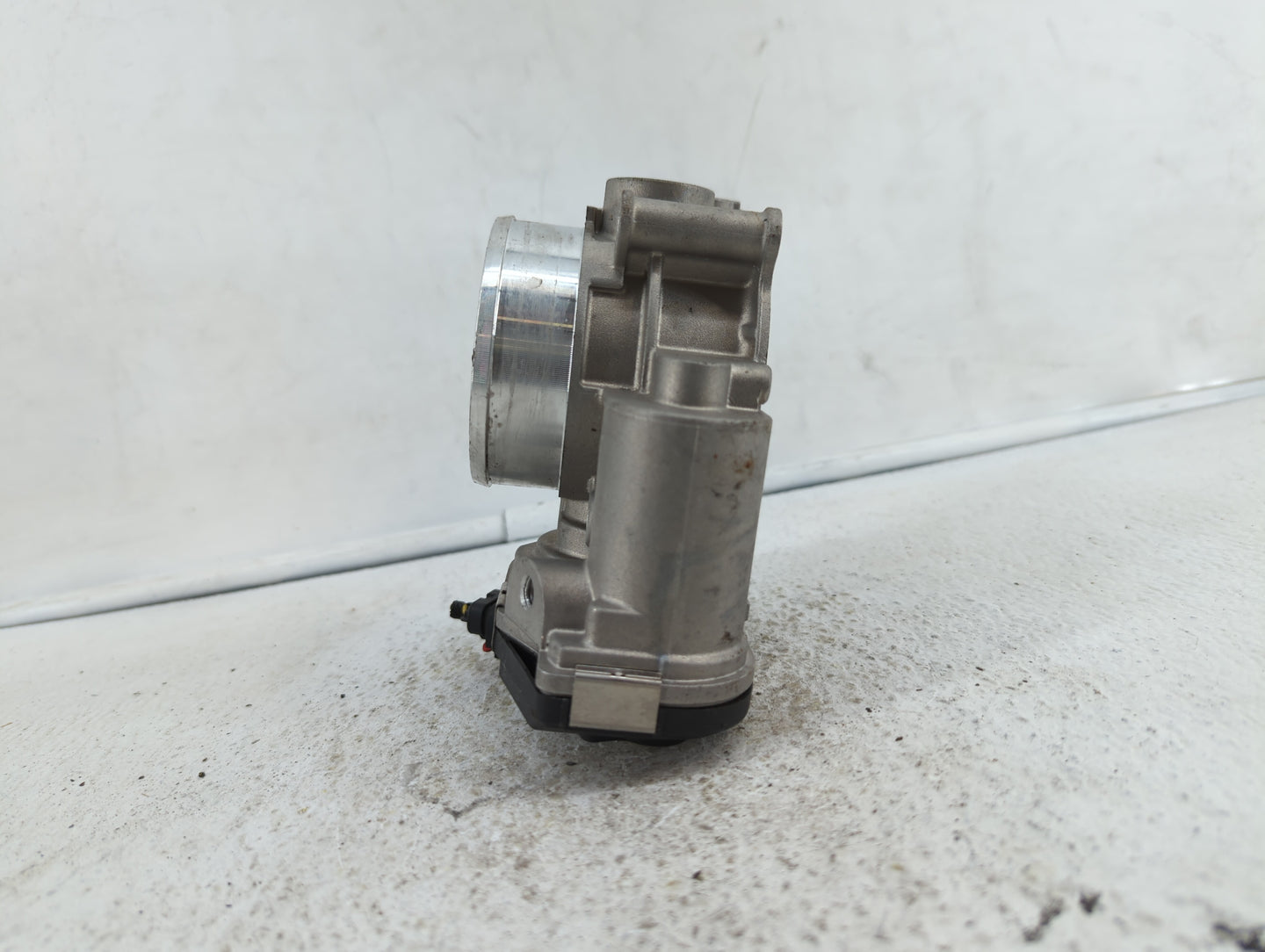 2013-2016 Lincoln Mks Throttle Body P/N:AT4Z-A AT4E-9F991-EJ, AT4E-EH Fits Fits 2011 2012 2013 2014 2015 2016 2017 2018 2019