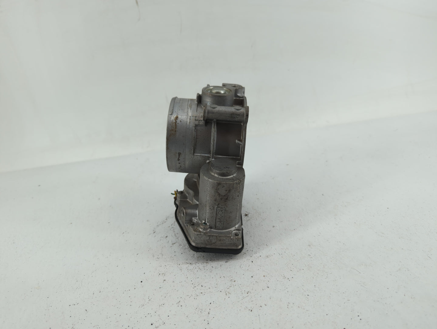2013-2016 Lincoln Mks Throttle Body P/N:AT4E-EF AT4E-ED, AT4E-EH Fits Fits 2011 2012 2013 2014 2015 2016 2017 2018 2019 OEM 