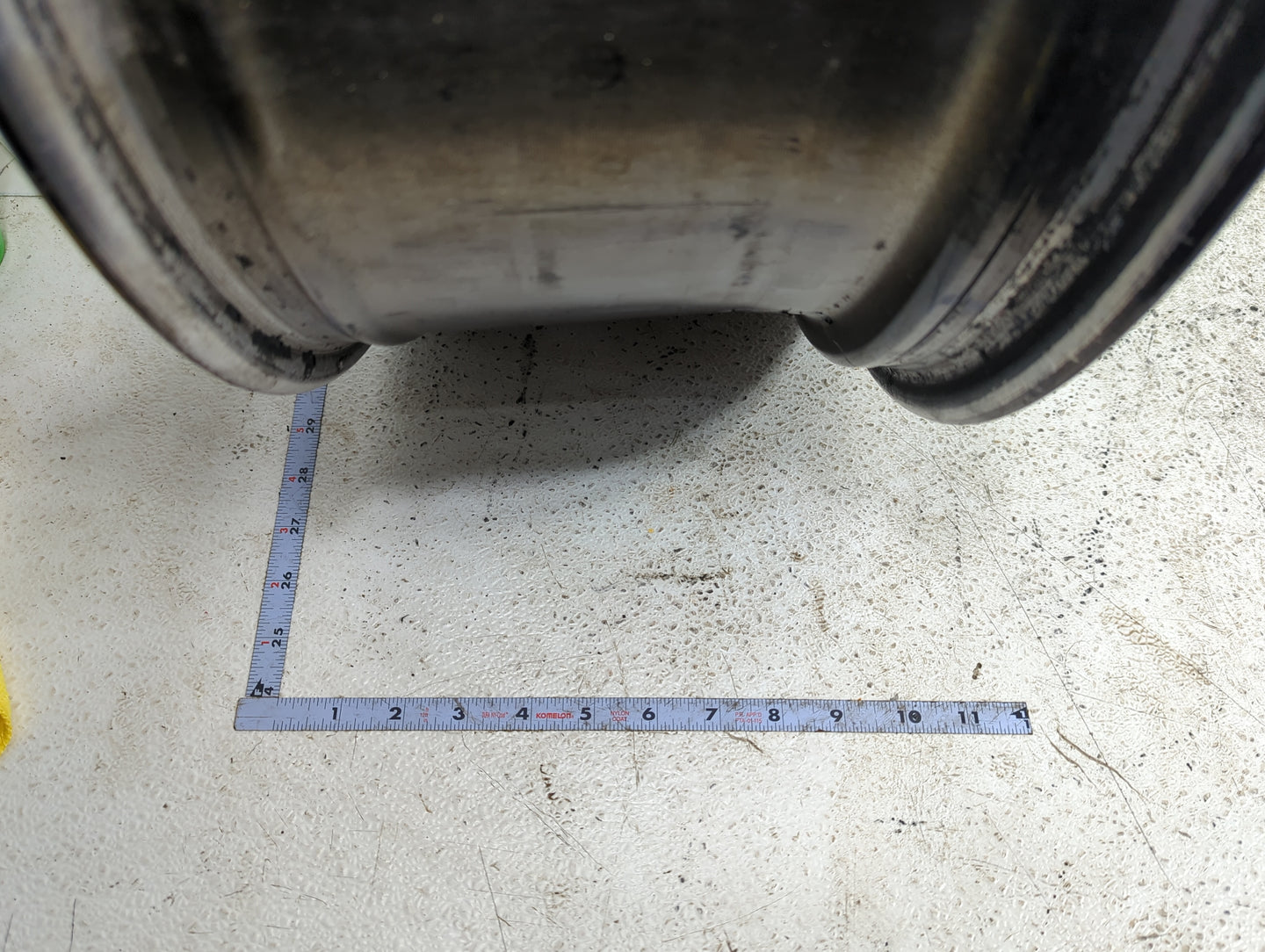 2013 Lincoln Mks Oem Wheel Rim 5000334 - Oemusedautoparts1.com