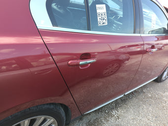 compare product 2009-2013 Lincoln Mks Passenger Rear Door Oem