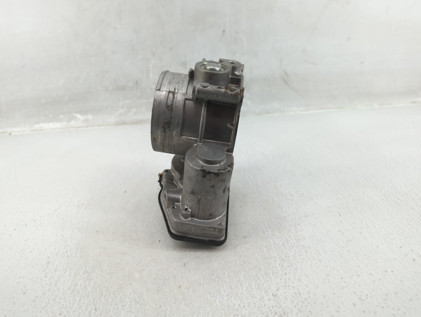 2013-2016 Lincoln Mks Throttle Body P/N:AT4E-EF Fits Fits 2011 2012 2013 2014 2015 2016 2017 2018 2019 OEM Used Auto Parts -
