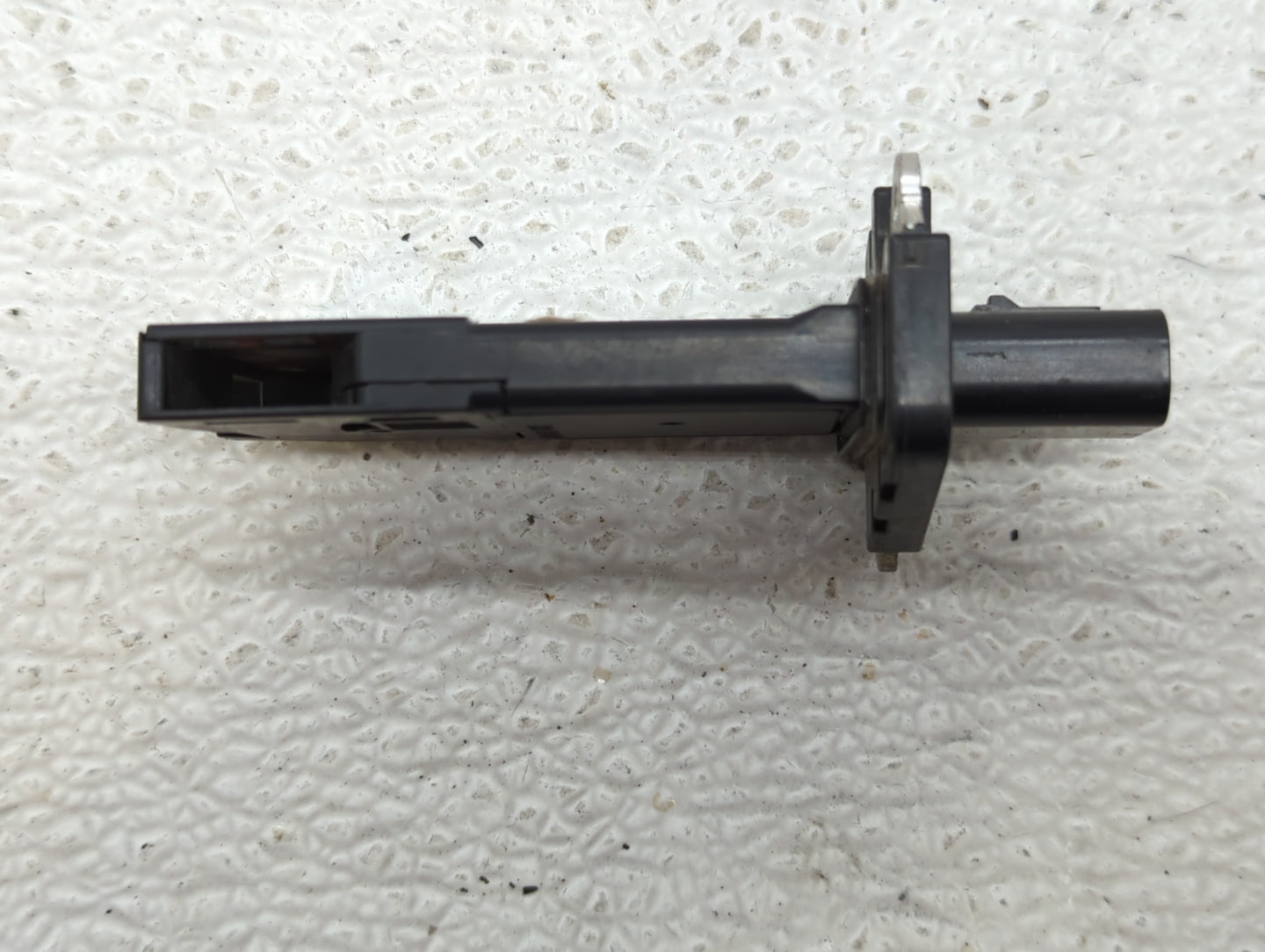 2013-2016 Lincoln Mks Mass Air Flow Meter Maf - Oemusedautoparts1.com