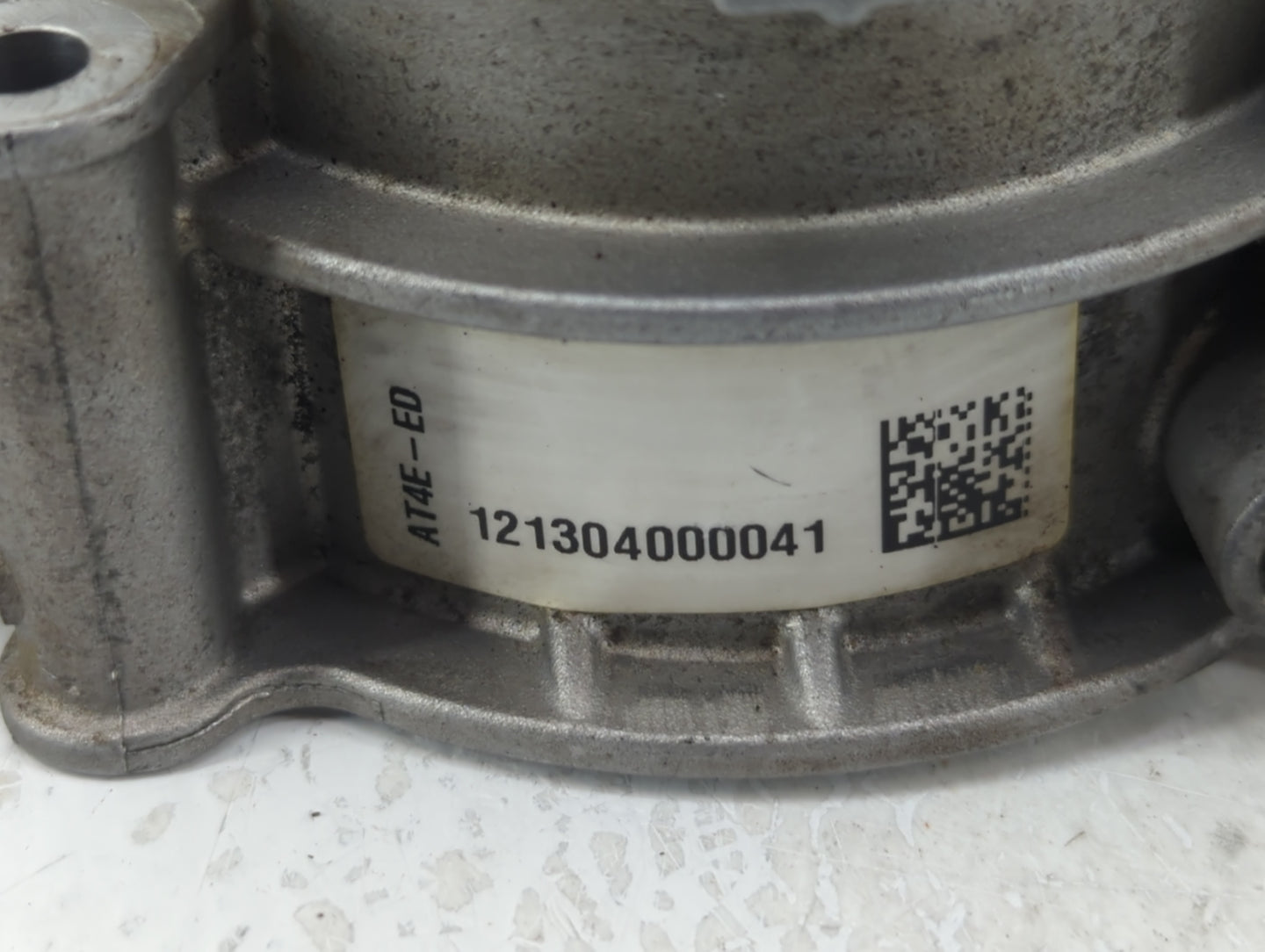 2013-2016 Lincoln Mks Throttle Body P/N:121304000041 Fits Fits 2011 2012 2013 2014 2015 2016 2017 2018 2019 OEM Used Auto Pa