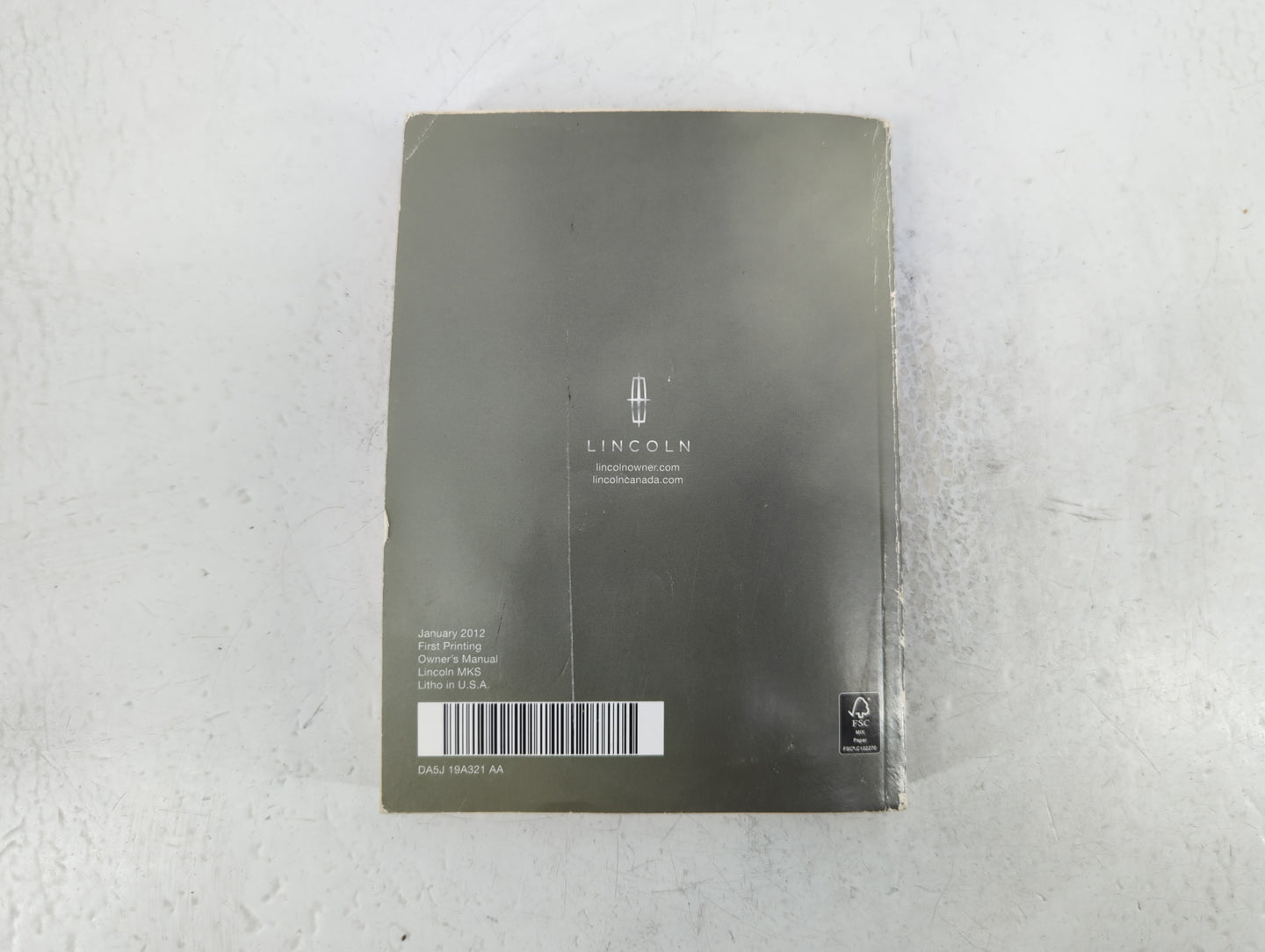 2013 Lincoln Mks Owners Manual Book Guide P/N:DA5J 19A321 AA OEM Used Auto Parts - Oemusedautoparts1.com