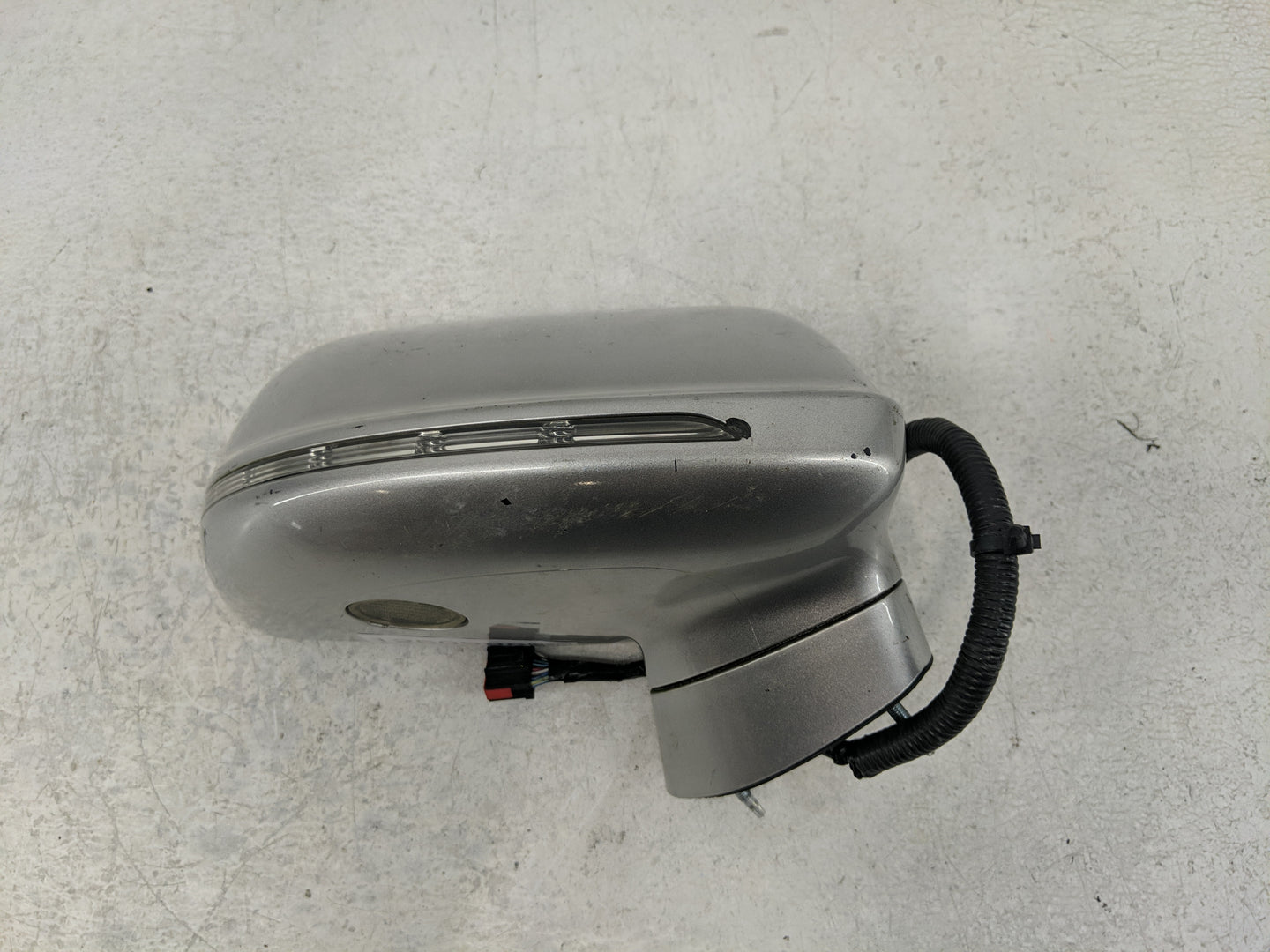 2010-2019 Lincoln Mkt Side Mirror Replacement Passenger Right View Door Mirror Fits OEM Used Auto Parts - Oemusedautoparts1.