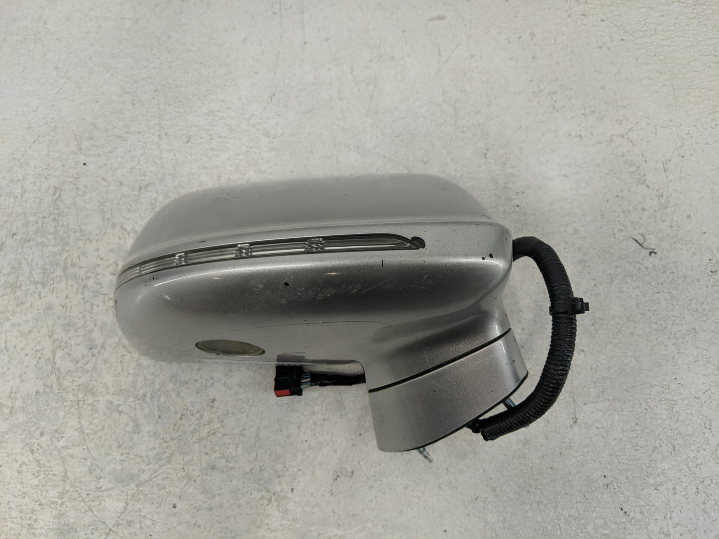 2010-2019 Lincoln Mkt Side Mirror Replacement Passenger Right View Door Mirror Fits OEM Used Auto Parts - Oemusedautoparts1.