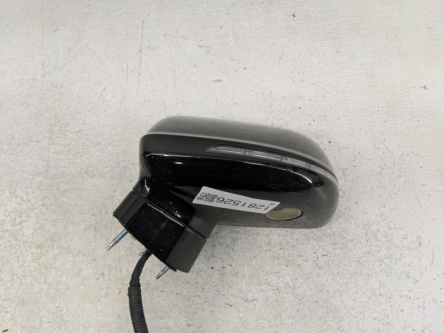 2010-2019 Lincoln Mkt Side Mirror Replacement Driver Left View Door Mirror Fits OEM Used Auto Parts - Oemusedautoparts1.com