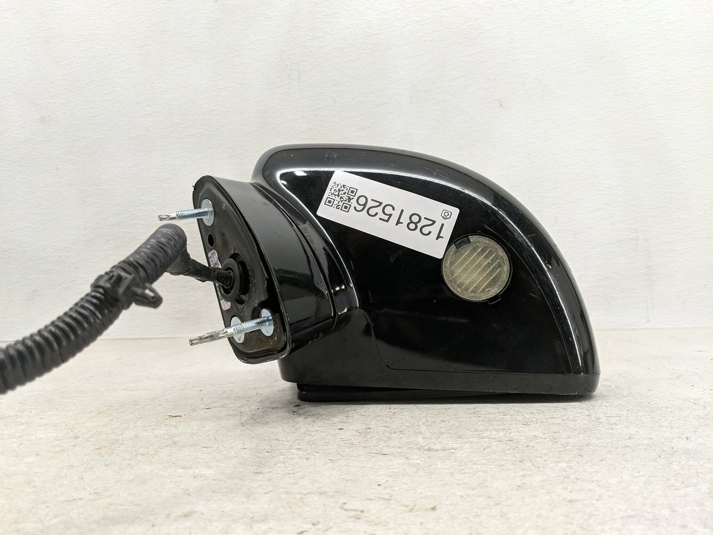 2010-2019 Lincoln Mkt Side Mirror Replacement Driver Left View Door Mirror Fits OEM Used Auto Parts - Oemusedautoparts1.com