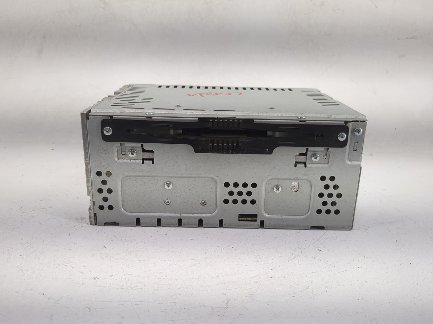 2013-2014 Lincoln Mkt Radio AM FM Cd Player Receiver Replacement P/N:DE9T-19C107-HB Fits Fits 2013 2014 OEM Used Auto Parts 