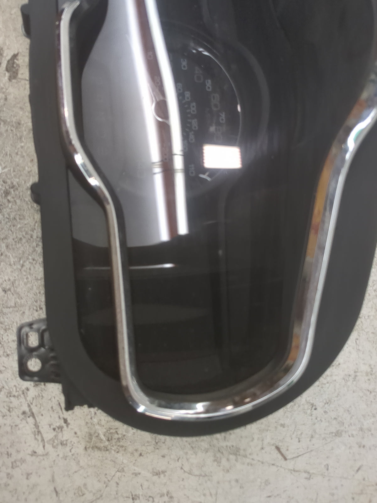 2013 Lincoln Mkt Instrument Cluster Speedometer Gauges P/N:DE9T-10849-AL MX2574G0-8074 Miles: Fits OEM Used Auto Parts - Oem