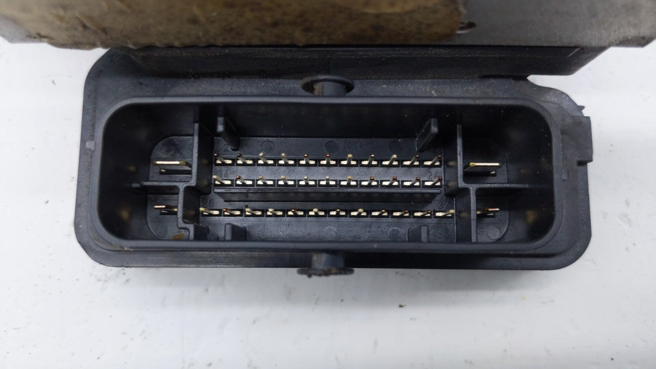 2013-2014 Lincoln Mkt ABS Pump Control Module Replacement P/N:DA83-2C405-AD DA83-2C405-A, DA83-2C405-AG Fits Fits 2013 2014 
