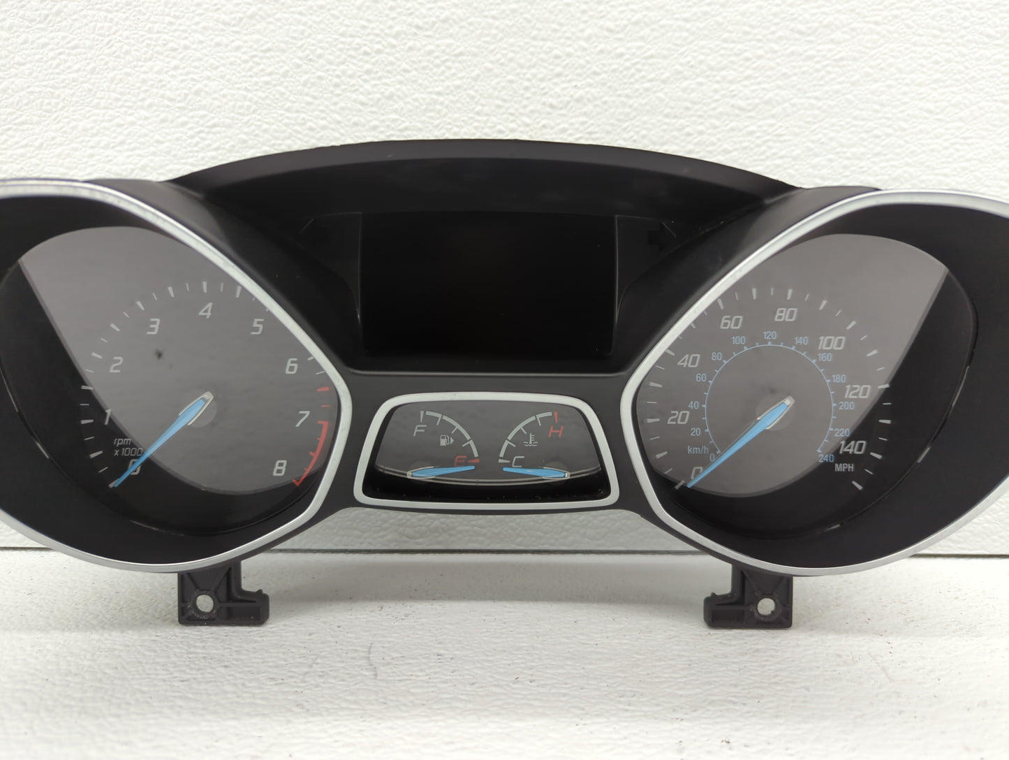 2013 Lincoln Mkt Instrument Cluster Speedometer Gauges P/N:DE9T-10849-AM Fits OEM Used Auto Parts - Oemusedautoparts1.com