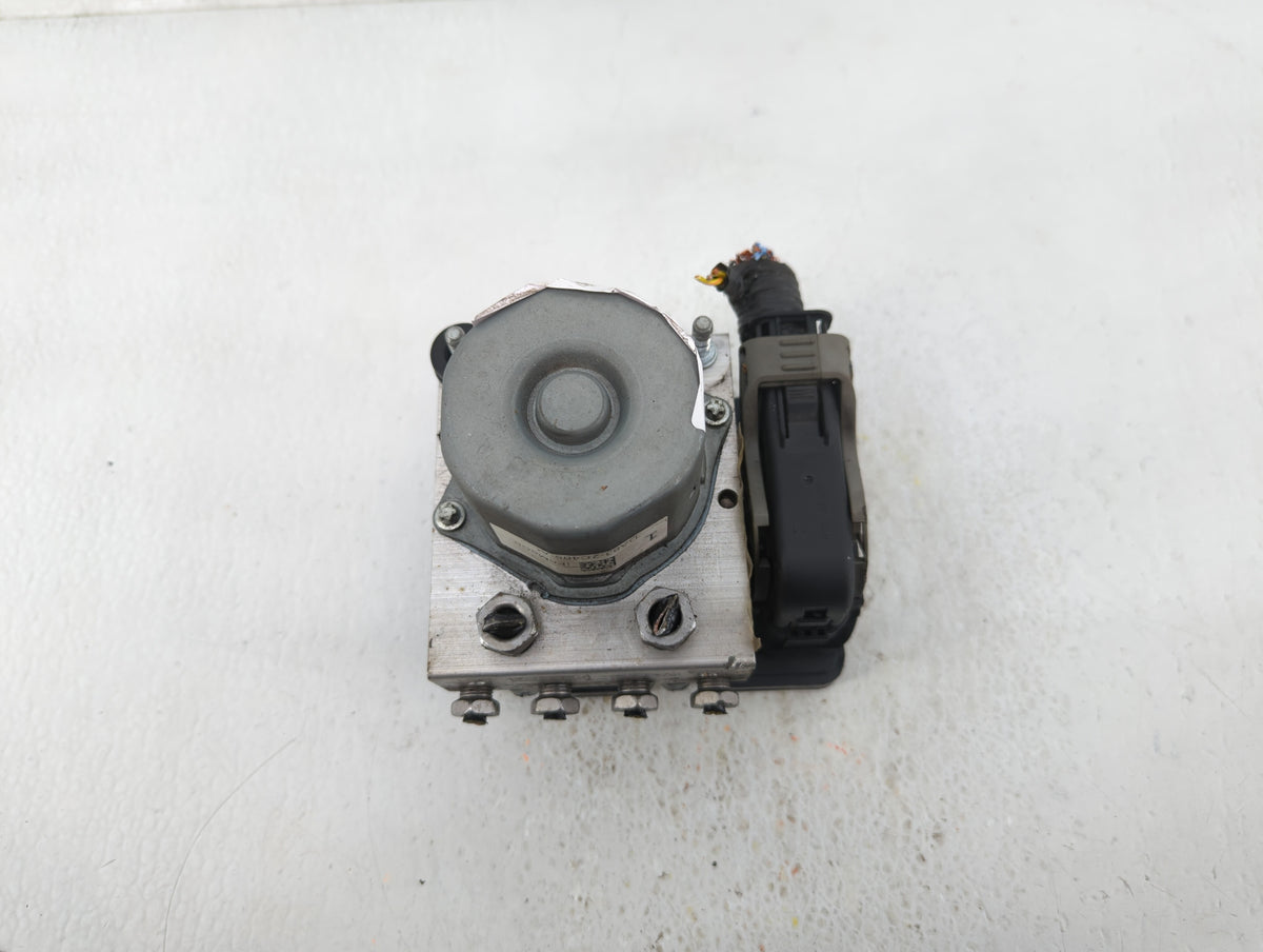 2013-2014 Lincoln Mkt Anti-Lock Brake ABS Pump Module Actuator OEM P/N:DA83-2C405-AF Fits Fits 2013 2014 OEM Used Auto Parts