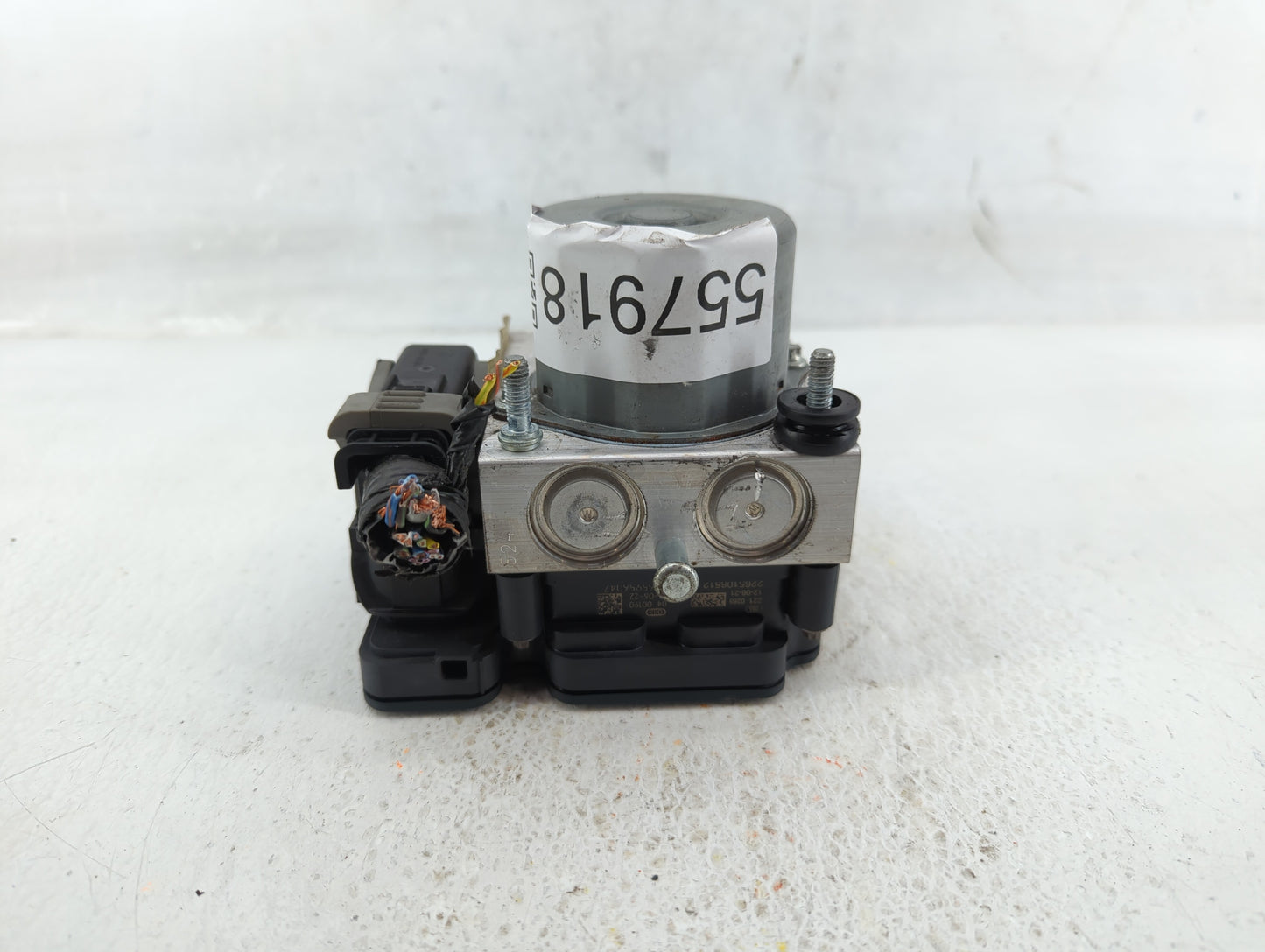 2013-2014 Lincoln Mkt ABS Pump Control Module Replacement P/N:DA83-2C405-AF Fits Fits 2013 2014 OEM Used Auto Parts - Oemuse
