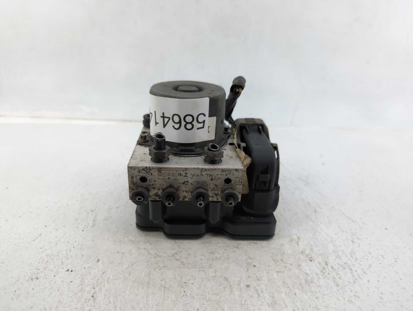 2013-2014 Lincoln Mkt ABS Pump Control Module Replacement P/N:DA83-2C 405 AG Fits Fits 2013 2014 OEM Used Auto Parts - Oemus